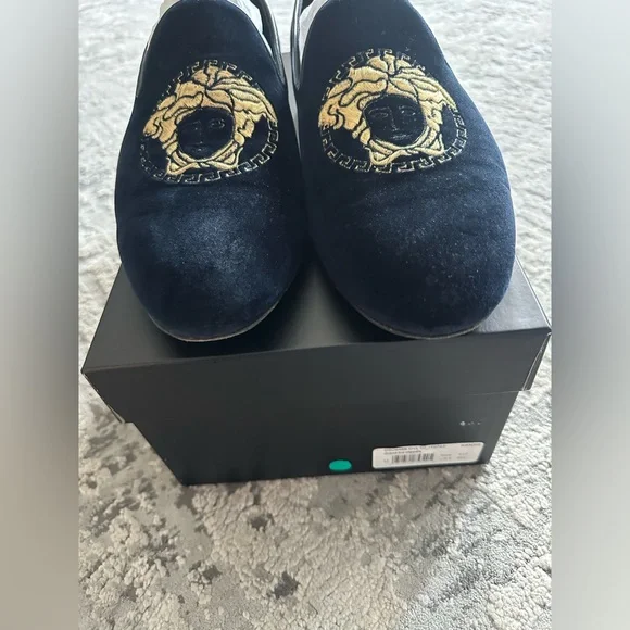 Versace | Shoes | Dsu6488 Mens Versace Medusa Head Loafers  display picture 3